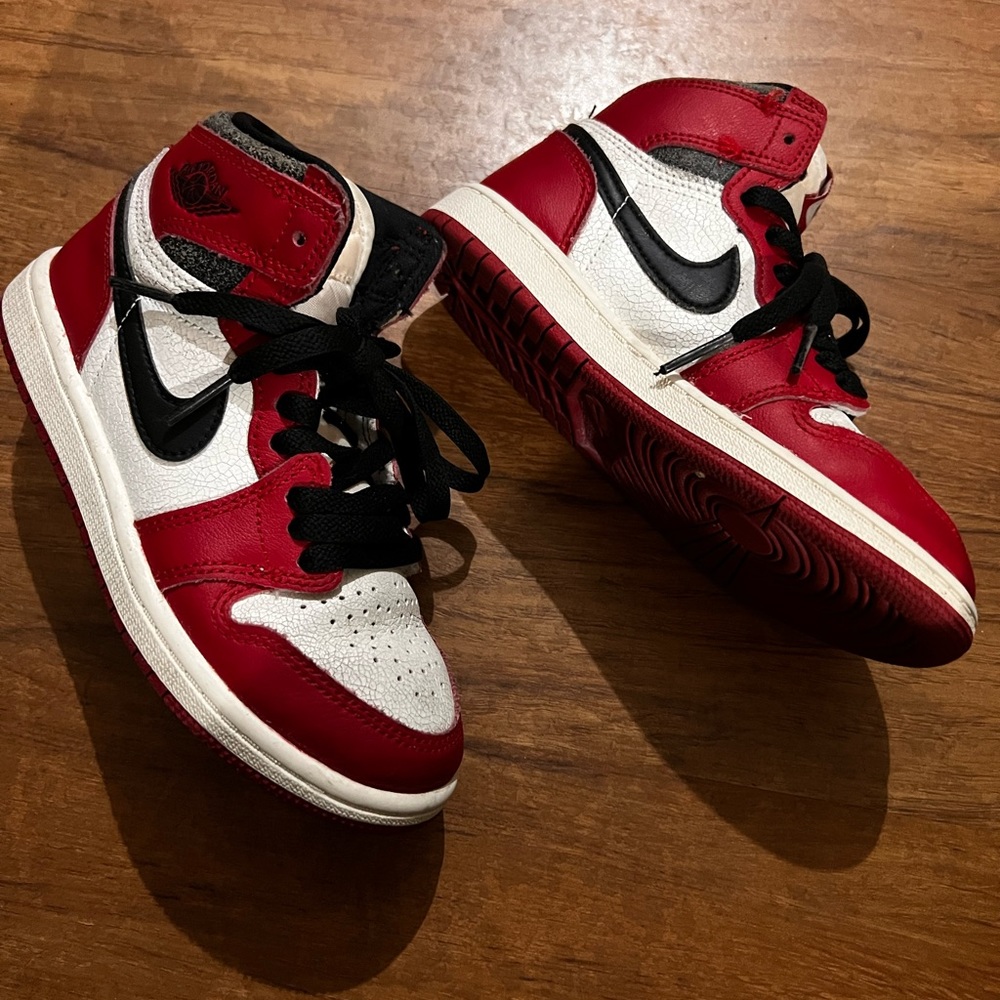 Jordan 1 Retro OG  (Used) size 13c
